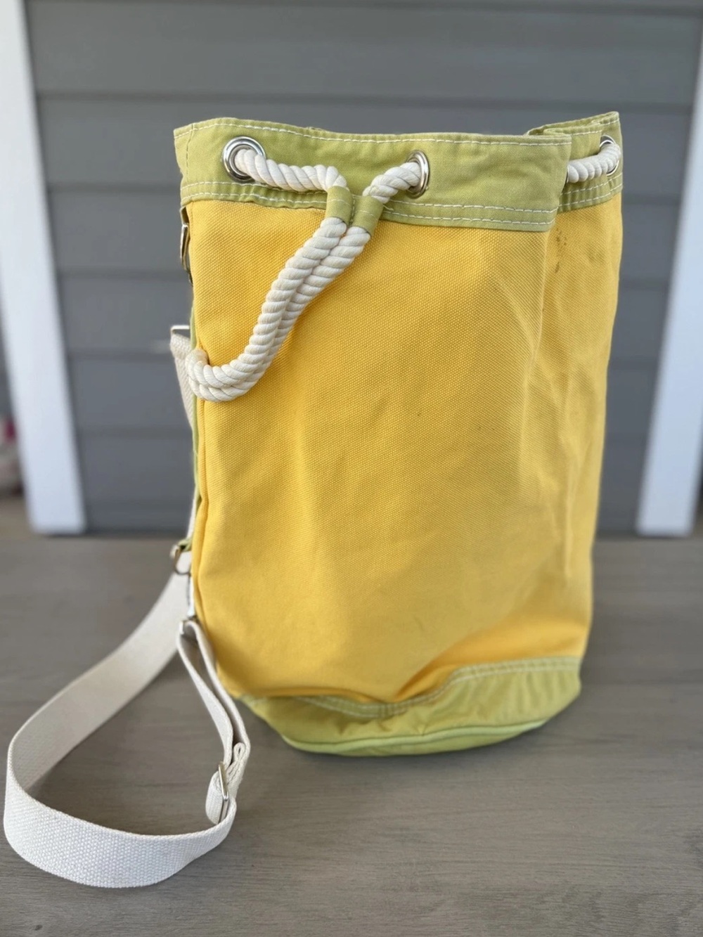Vintage L.L. Bean Rope Handled Boat And Tote Barrel Tote Bag Yellow/Green